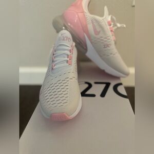 New in box.  Women’s Nike Air max 270.  Size 6.5